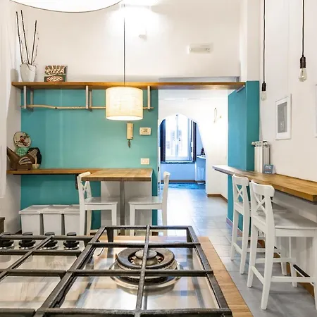 Konukevi Napoli Napoli Rooms 3*
