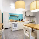 Napoli Napoli Rooms 3*