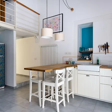 帕尔波利早餐加住宿酒店